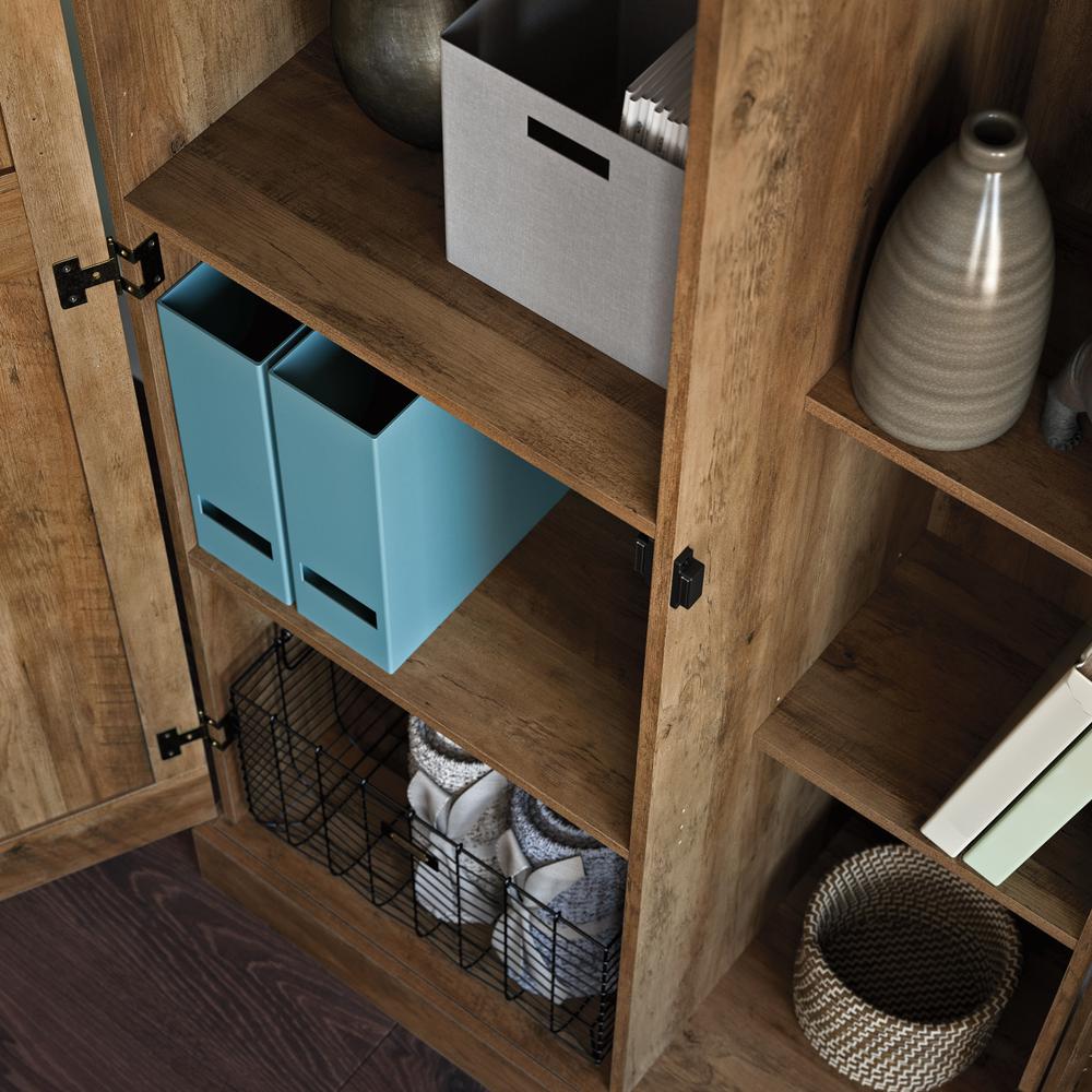 Double Deep Storage Cabinet. Picture 6