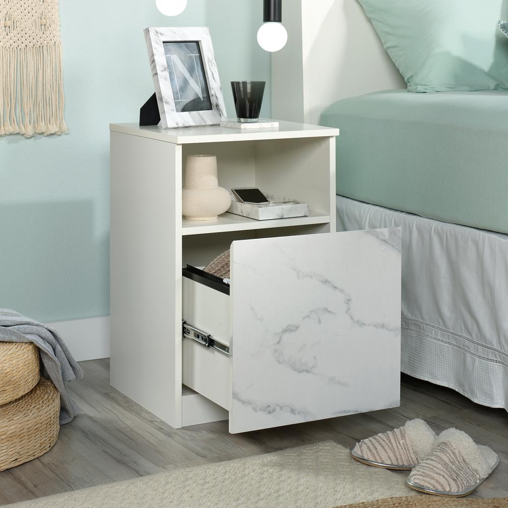 Hudson Court Night Stand, Pearl Oak finish. Picture 13