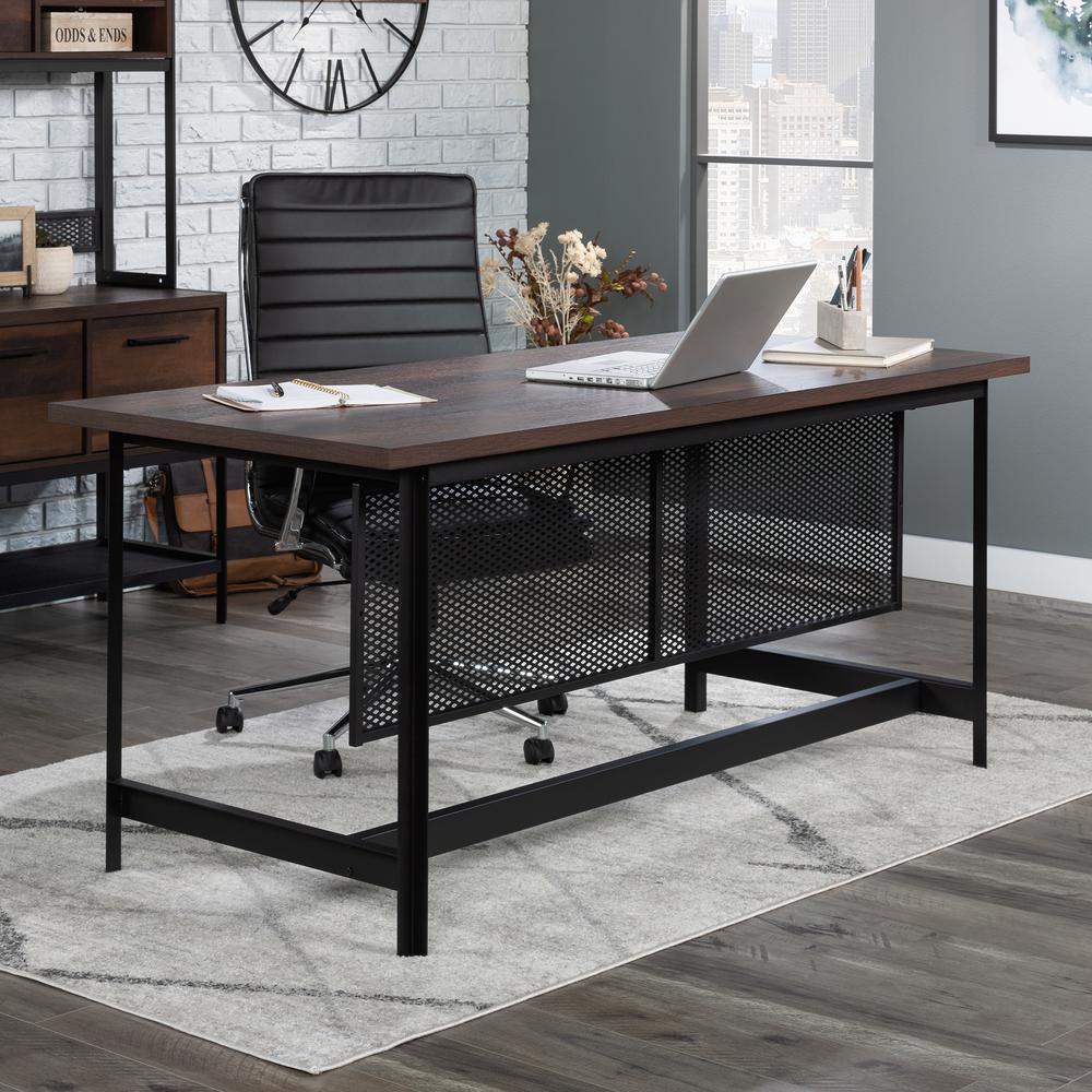 Briarbrook Commercial Office Executive Desk, Barrel Oak finish. Picture 3