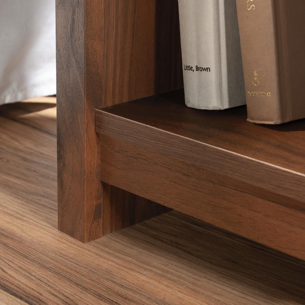 River Ranch Night Stand, Grand Walnut finish. Picture 8