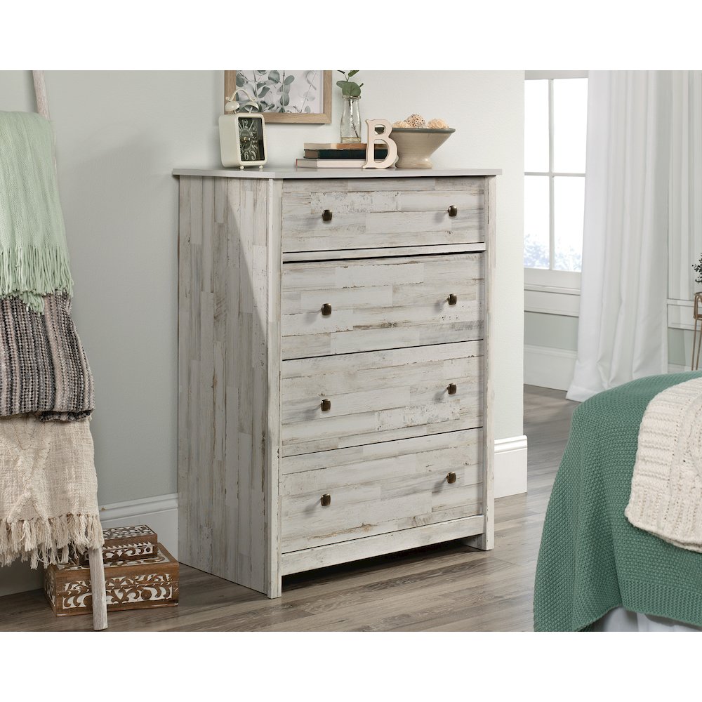 River Ranch 4-Drawer Chest. Picture 2