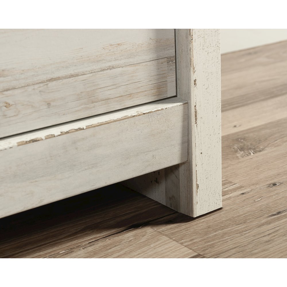 River Ranch 4-Drawer Chest. Picture 7