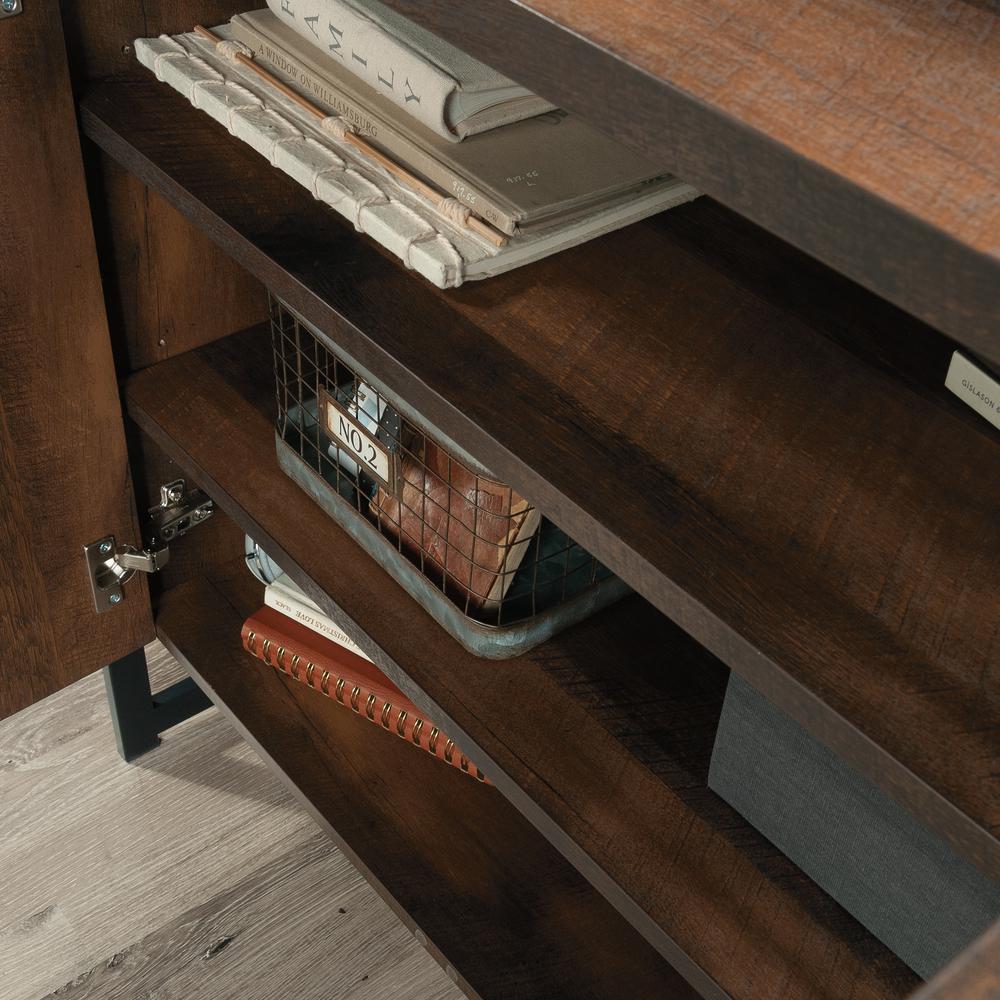 Briarbrook Credenza Bo. Picture 6