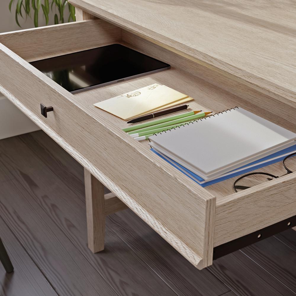 East Adara Desk, Cascade Oak finish. Picture 12
