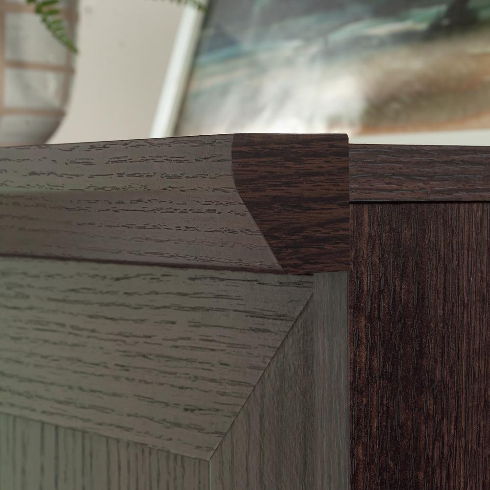 HomePlus Storage Cabinet, Dakota Oak finish. Picture 4