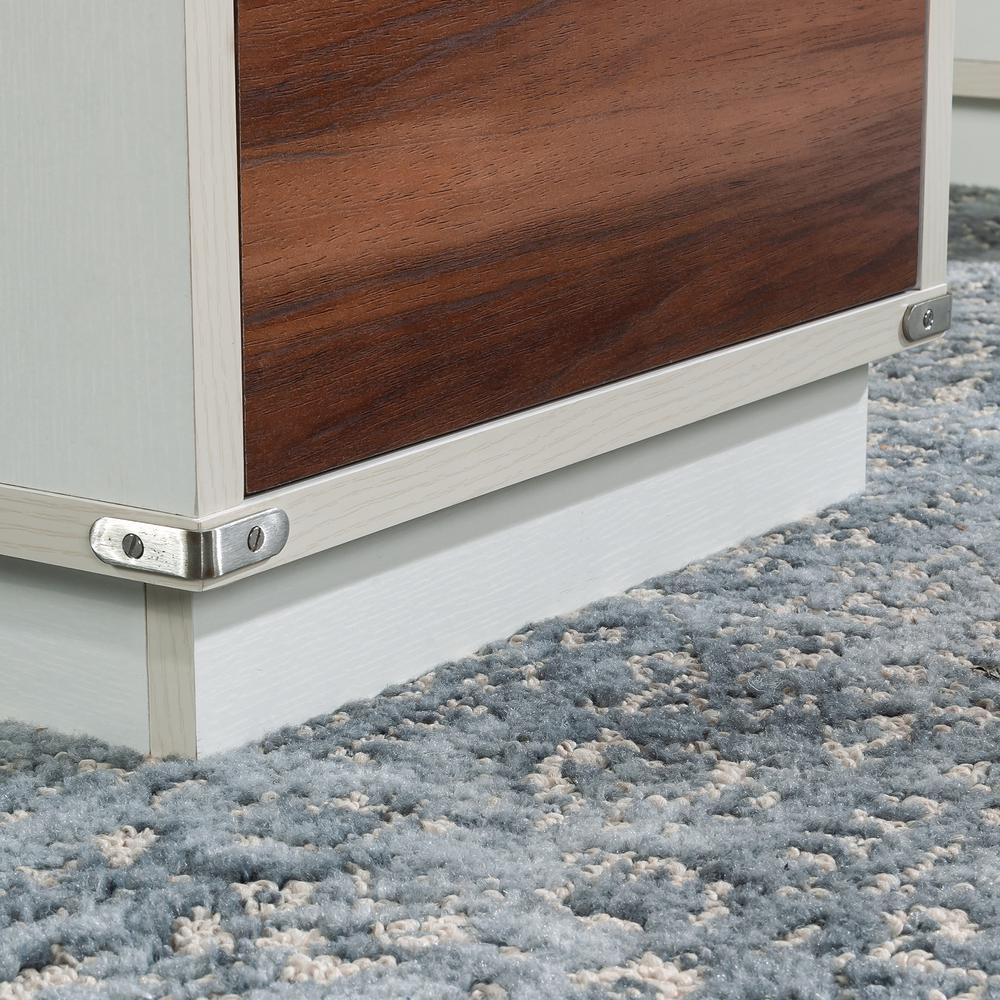 Vista Key Executive Desk Poba. Picture 12