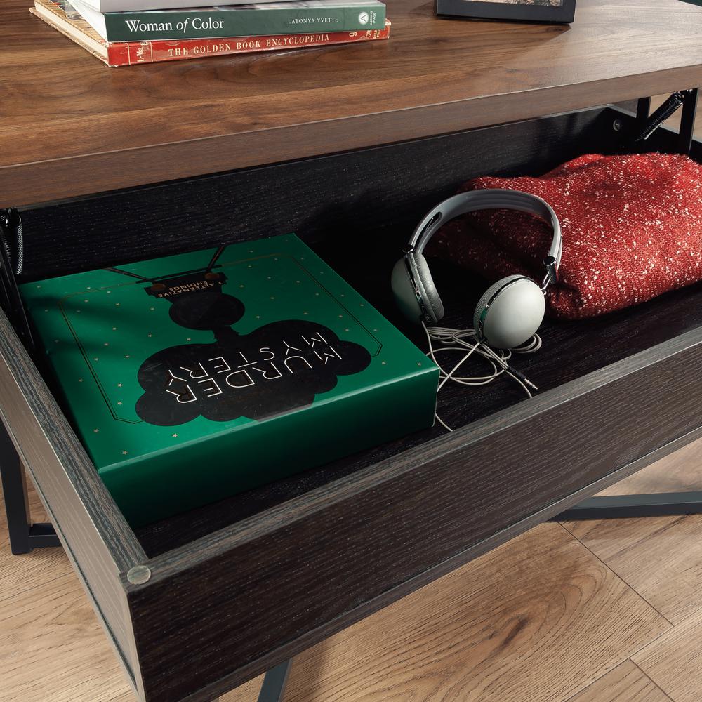 Canton Lane Coffee Table, Brew Oak finish. Picture 7