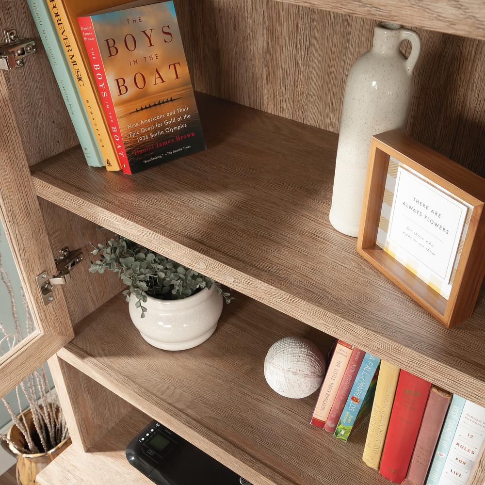 Rollingwood Country Library Hutch. Picture 8