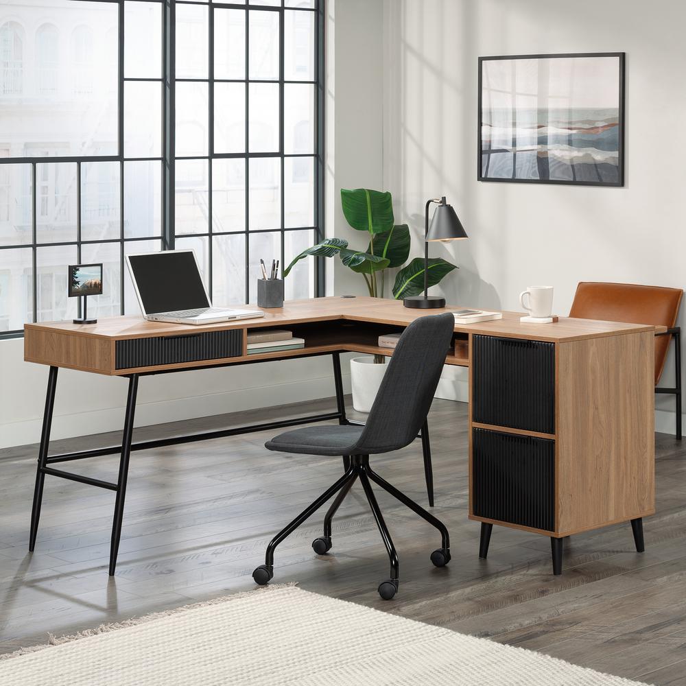Ambleside L-Desk Sw. Picture 5