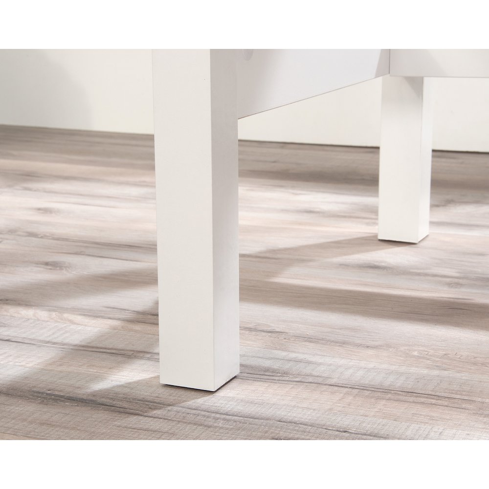 County Line Desk, Soft White finish. Picture 9