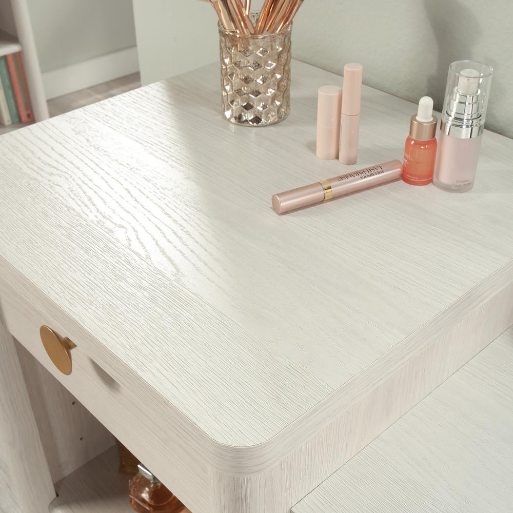 Dover Edge , Glacier Oak finish. Picture 5