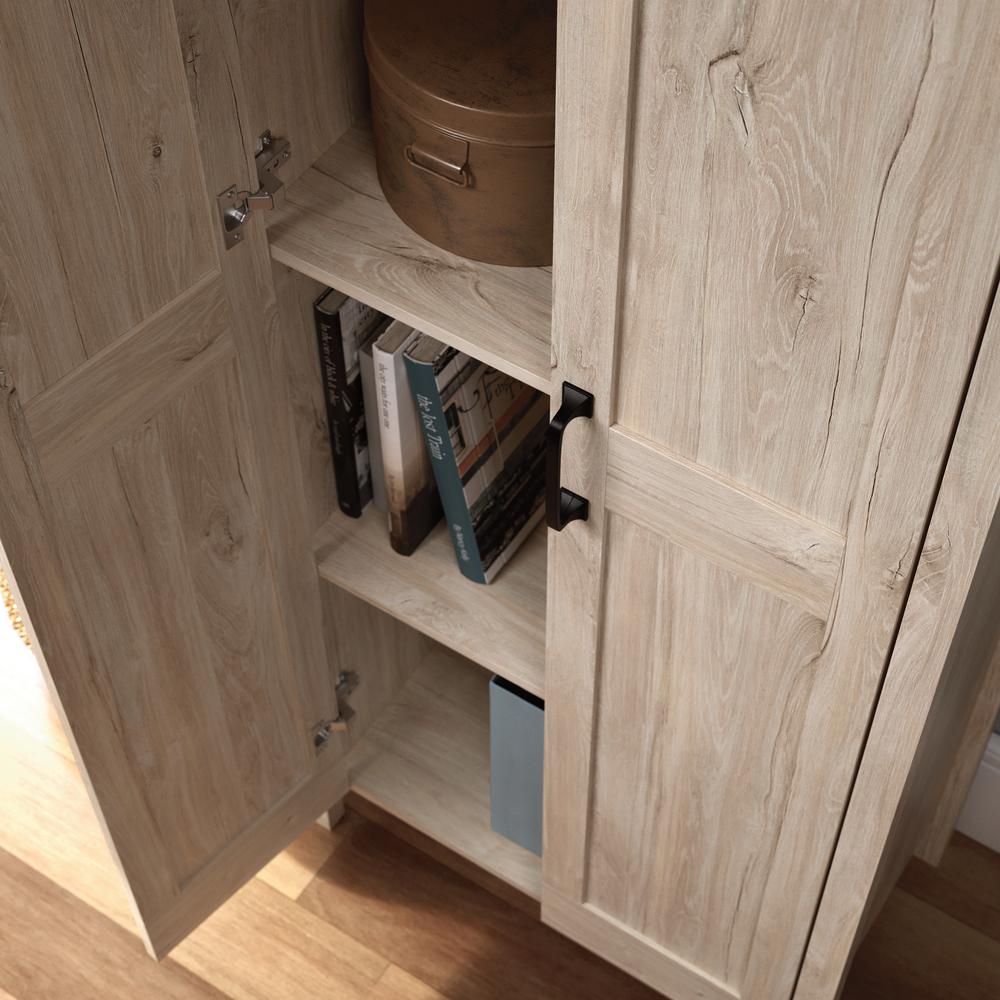 Miscellaneous Storage Storage Cabinet, Chalk Oak finish. Picture 7
