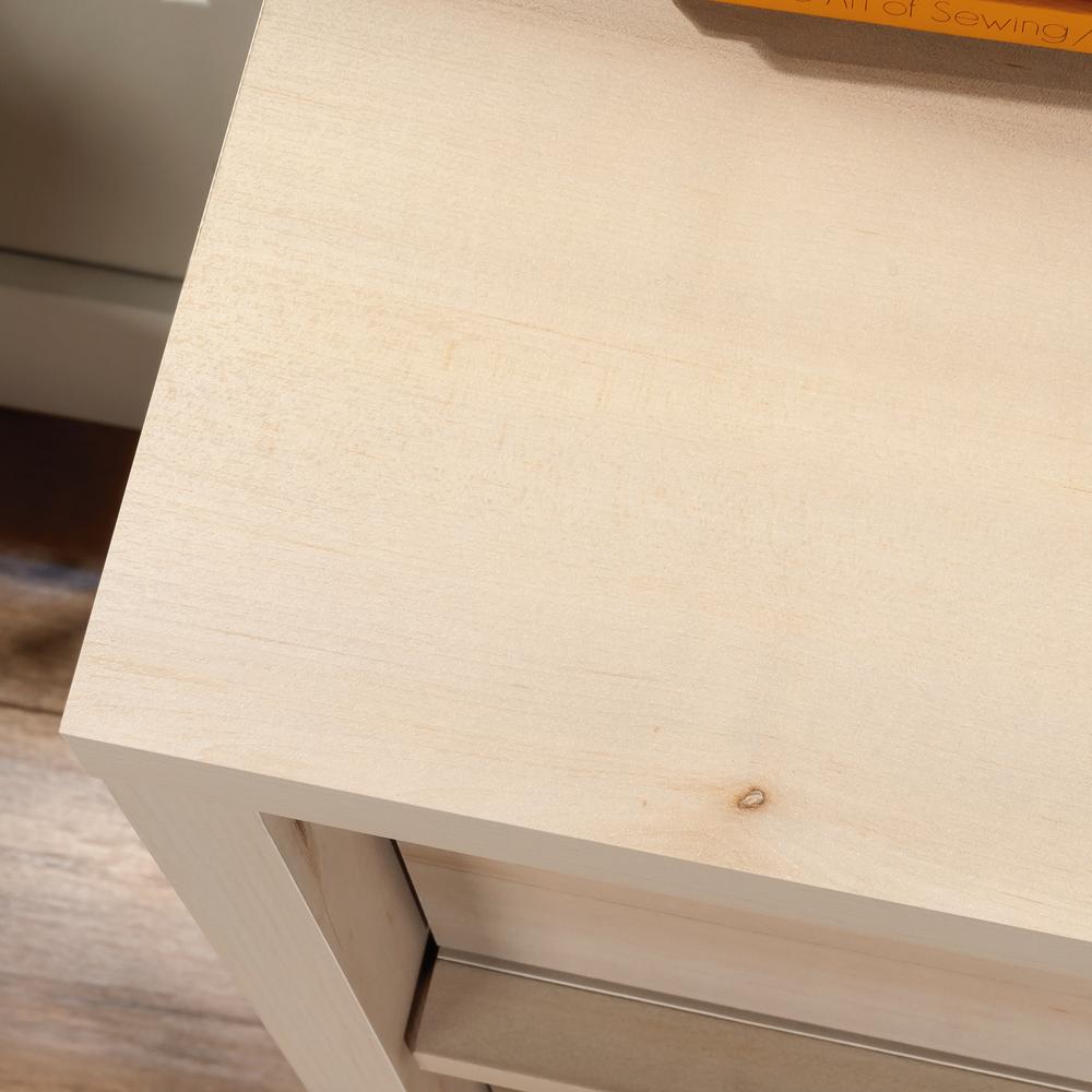Harvey Park 4-Drawer Chest Pacific Maple. Picture 4