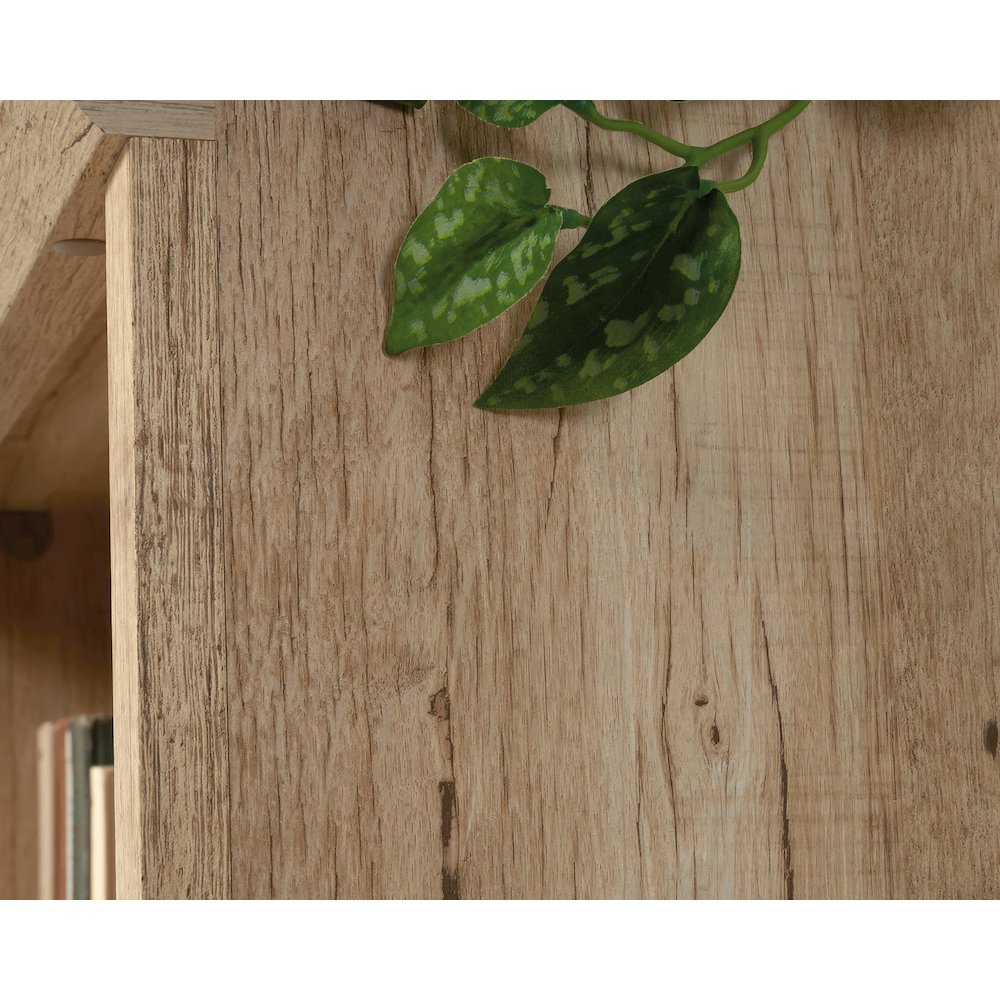 Aspen Post Bookcase, Prime Oak finish. Picture 3