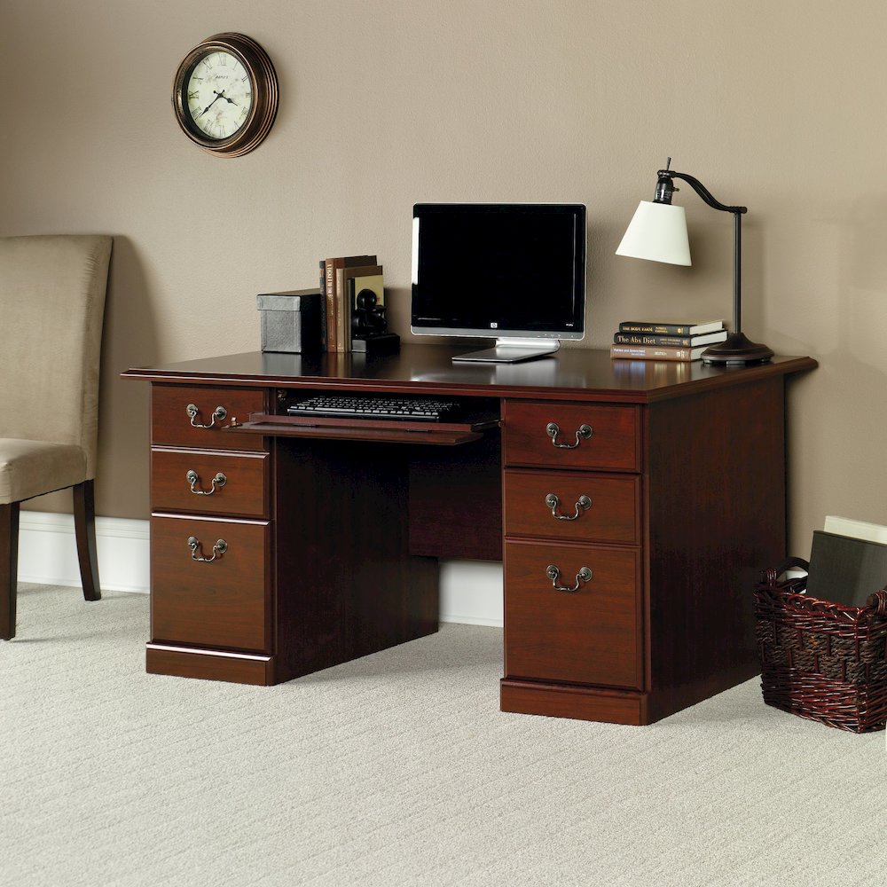 Heritage Hill Desk Cc. Picture 4