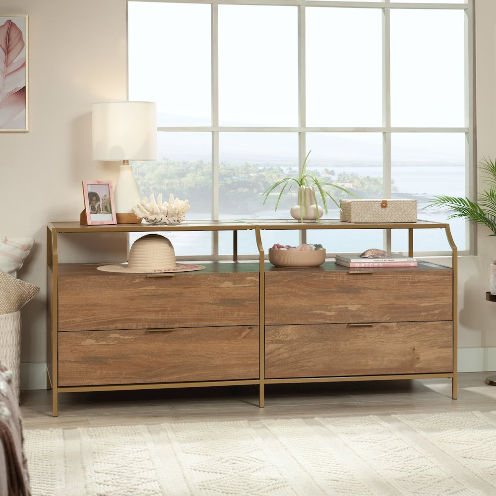 International Lux 4-Drawer Dresser, Sindoori Mango Finish. Picture 2
