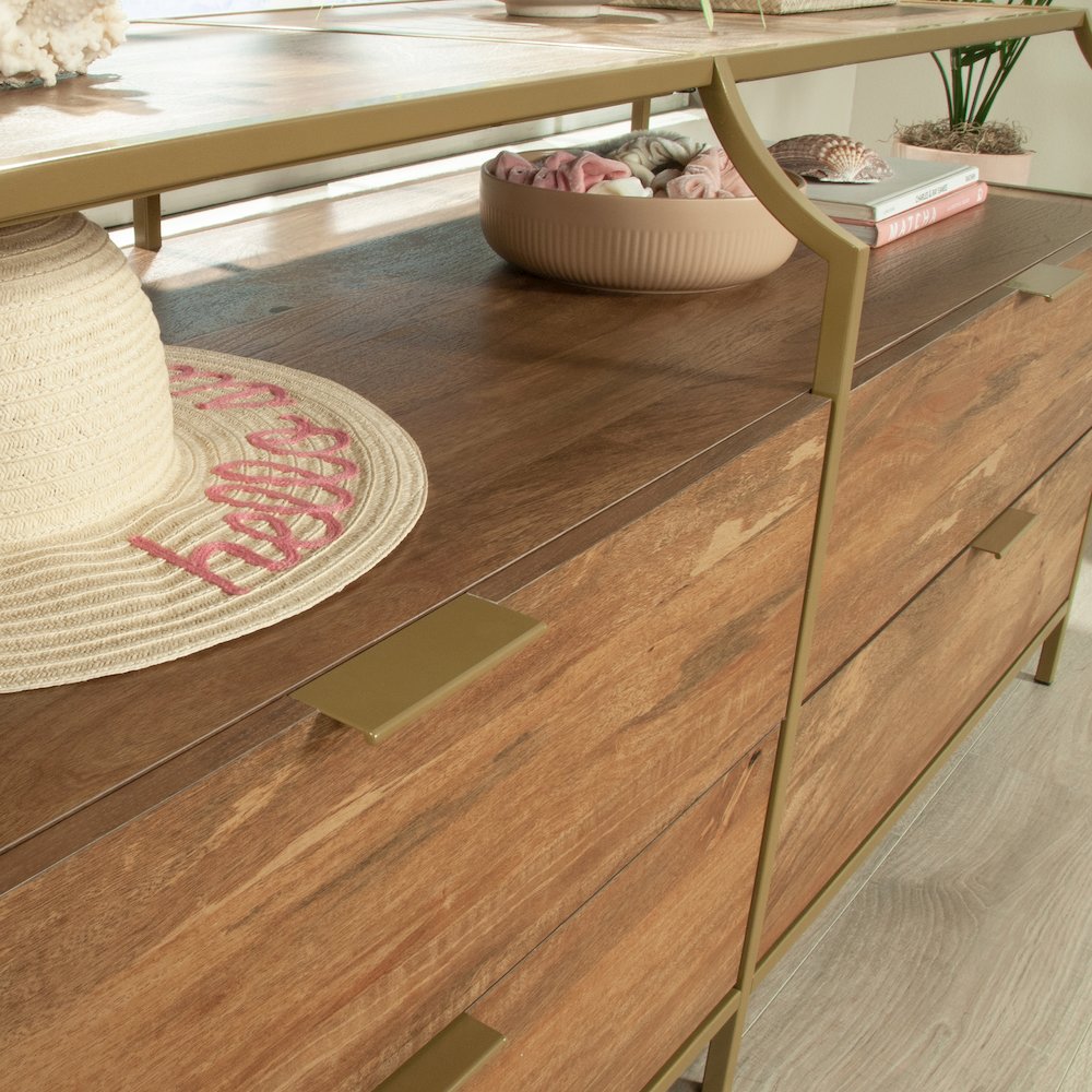 International Lux 4-Drawer Dresser, Sindoori Mango Finish. Picture 11