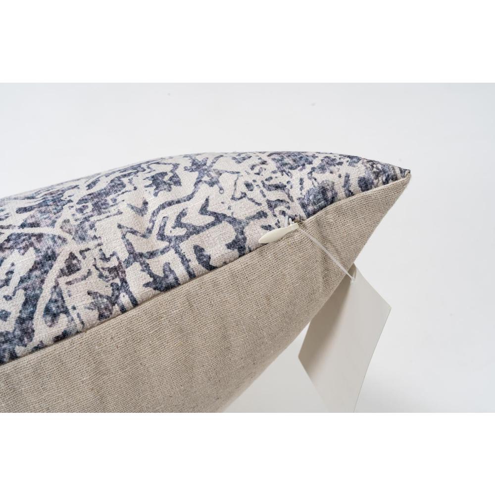 ELITE HOME PILLOWS MULTI  PO25  20" x 20". Picture 4