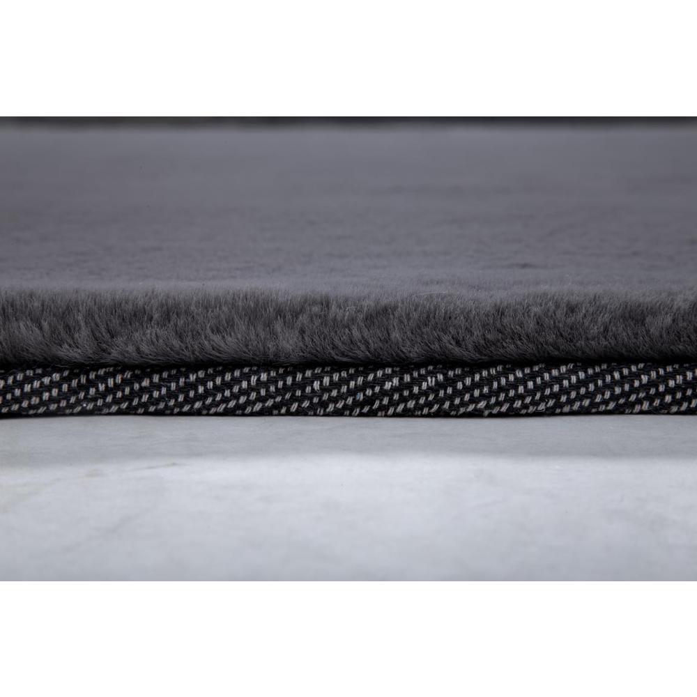 FAUX RABBIT FUR GREY  RB04 3'6" X 5'6". Picture 4