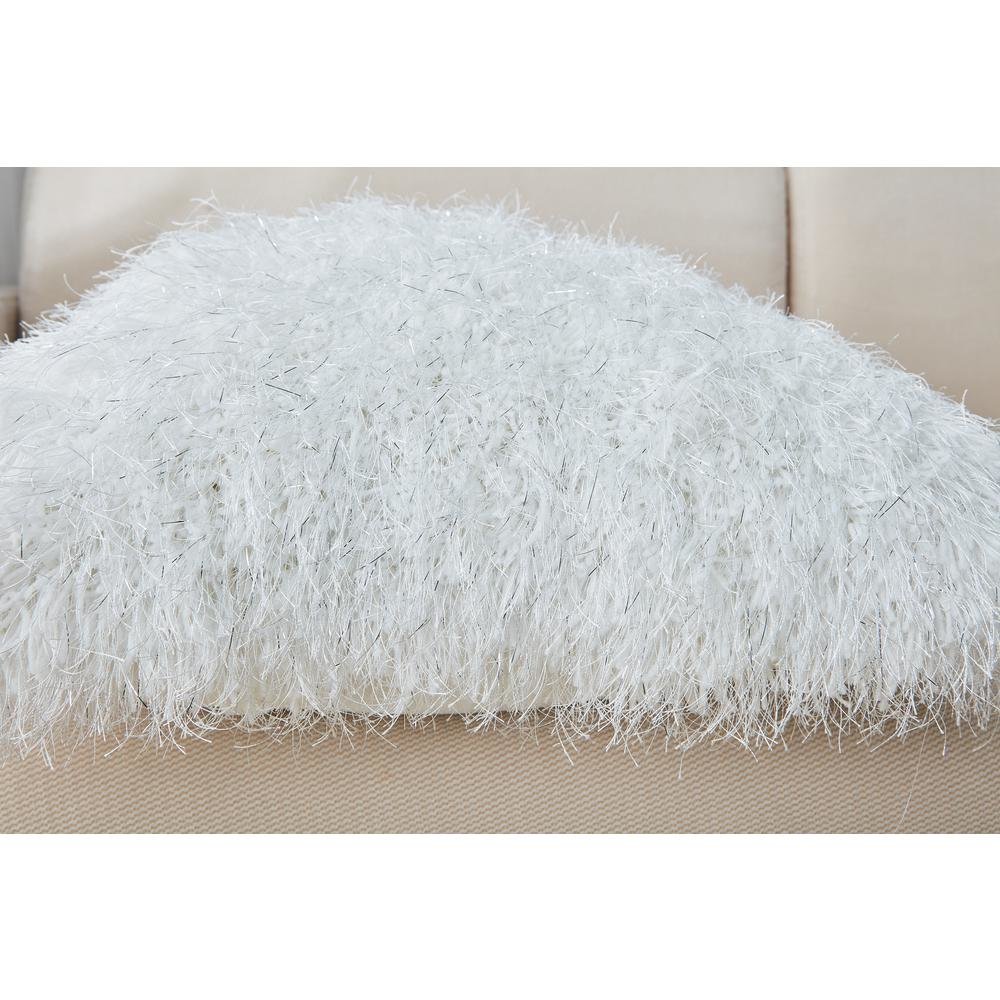 MANHATTAN PILLOW  MHP02  20" X 20". Picture 2