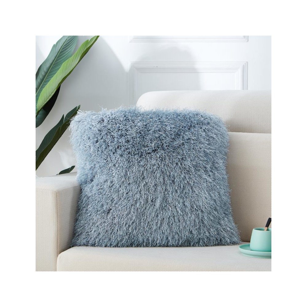 MANHATTAN PILLOW  MHP01  20" X 20". Picture 1