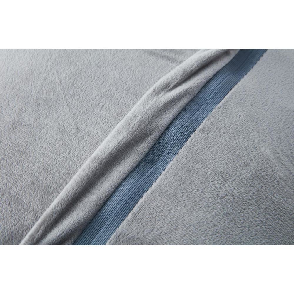 MANHATTAN PILLOW  MHP01  20" X 20". Picture 4