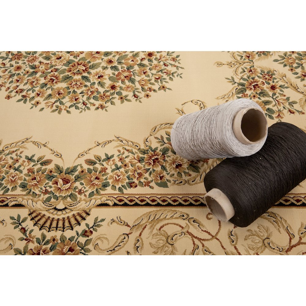 Aubusson 01 Traditional Medallion Area Rug – Beige. Picture 5