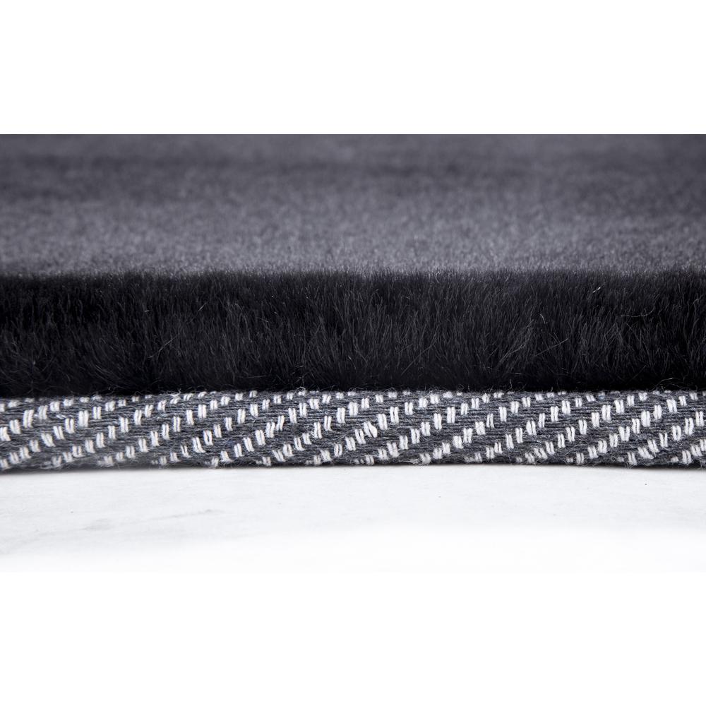 FAUX RABBIT FUR BLACK RB02 7'6" X 9'6". Picture 13