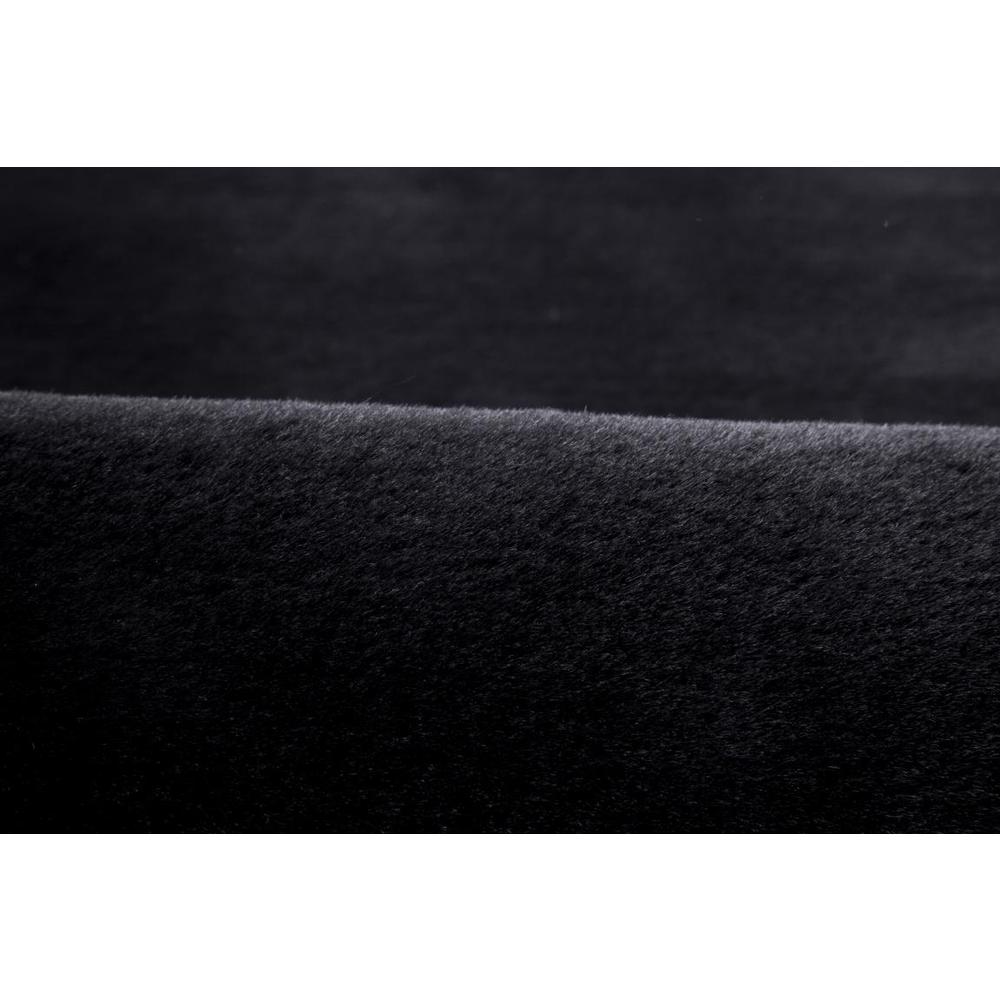 FAUX RABBIT FUR BLACK RB02 7'6" X 9'6". Picture 10