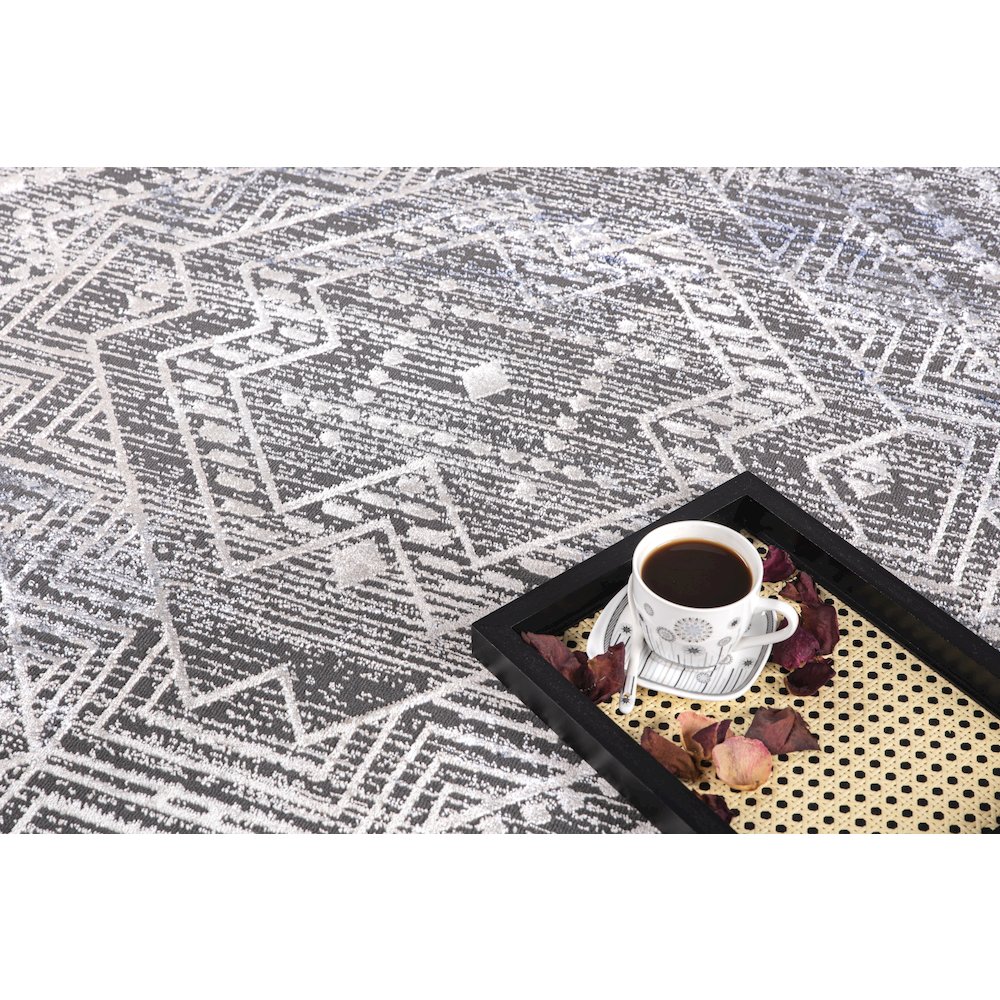 Bowman 09 Geometric Tribal  Area Rug - Gray, Blue & Ivory. Picture 5