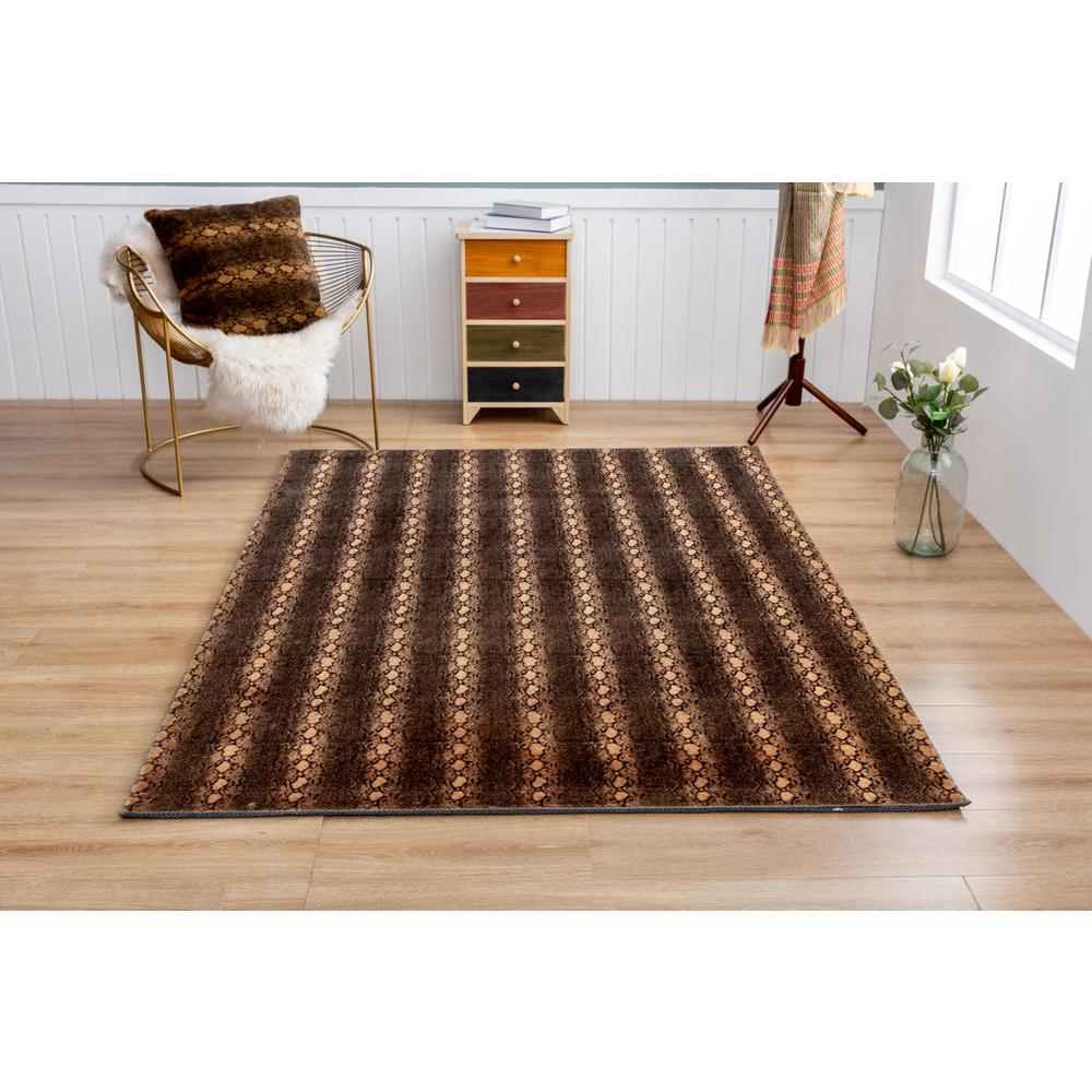 FAUX  FUR SNAKE FU03  5' X 7'. Picture 2