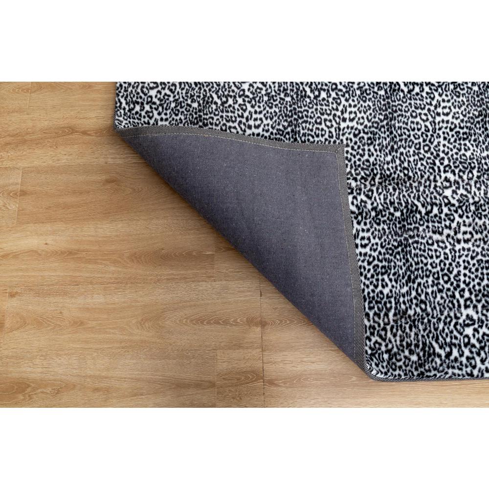 FAUX FUR LEOPARD FU04 5' X 7'. Picture 5