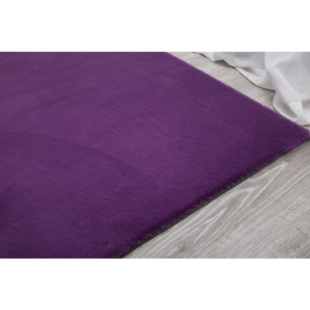FAUX RABBIT FUR PURPLE RB11 2'4" X 7'6". Picture 3