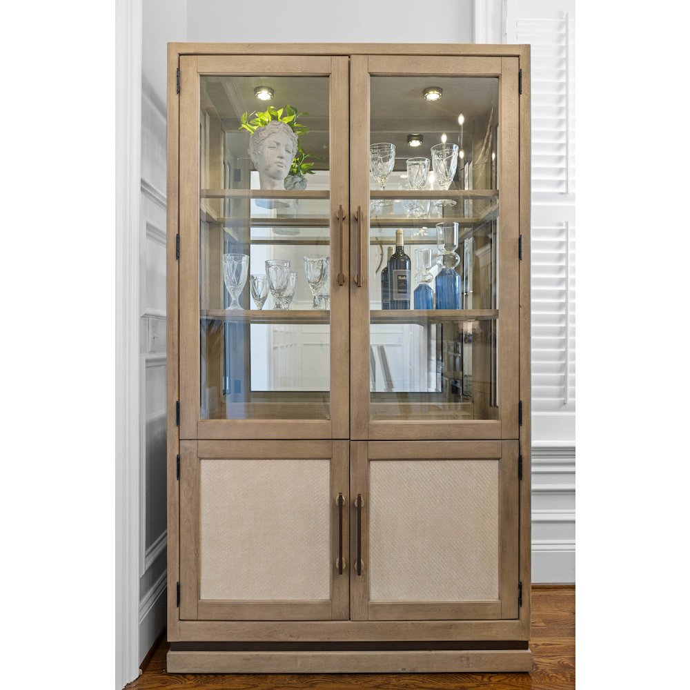 Rio Vista - Bunching Curio with Reversible Panels and Touch Lighting - Muted. Picture 6