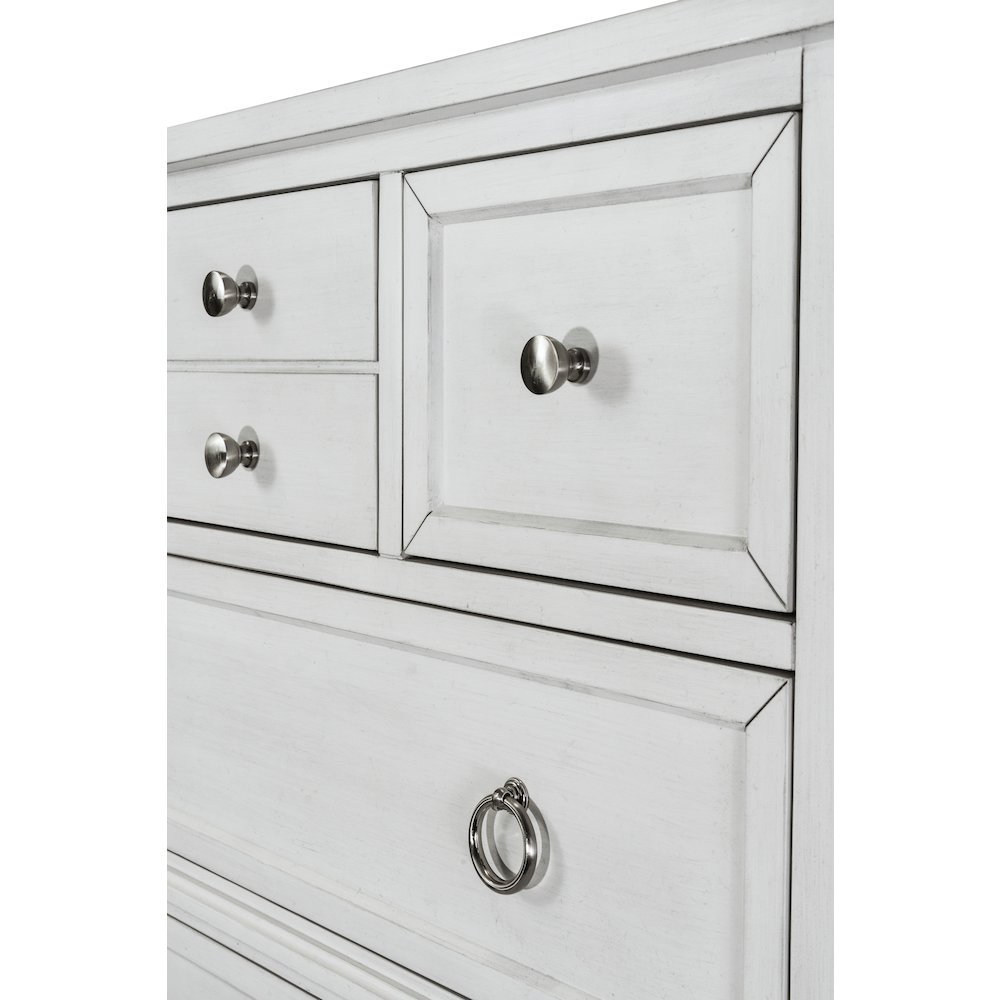 Point Breeze - 7 Drawer Chest - Fresh White with Soft Grey Glaze Finish. Picture 5