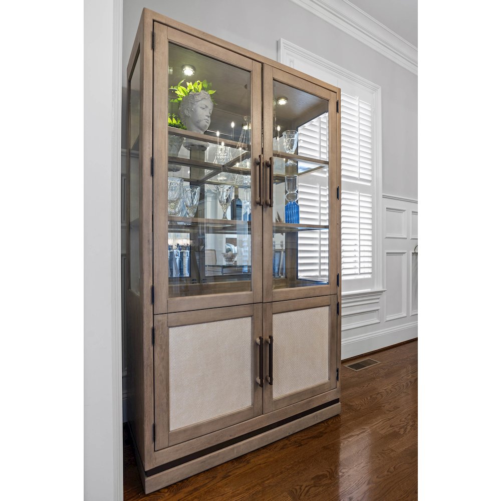 Rio Vista - Bunching Curio with Reversible Panels and Touch Lighting - Muted. Picture 7