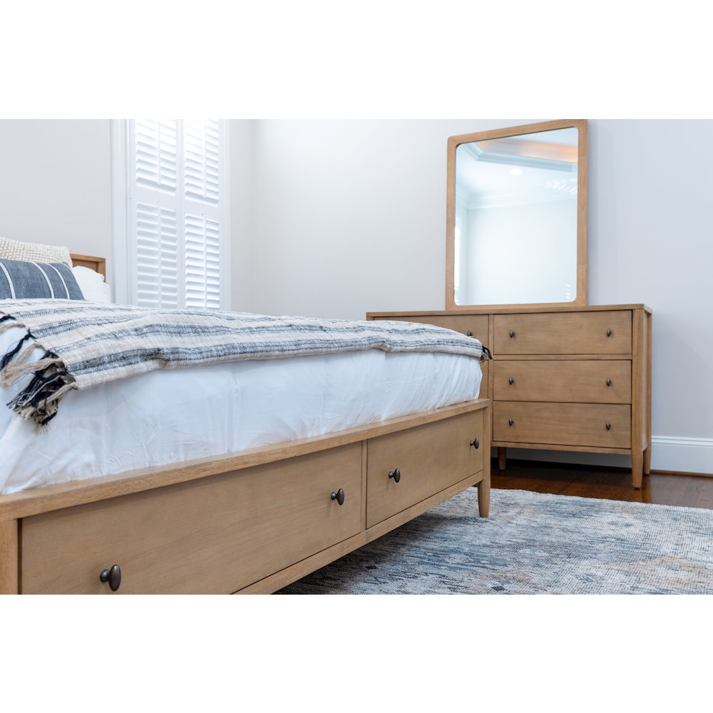 Chatham - Storage Bed - King - Warm Maple Finish. Picture 8
