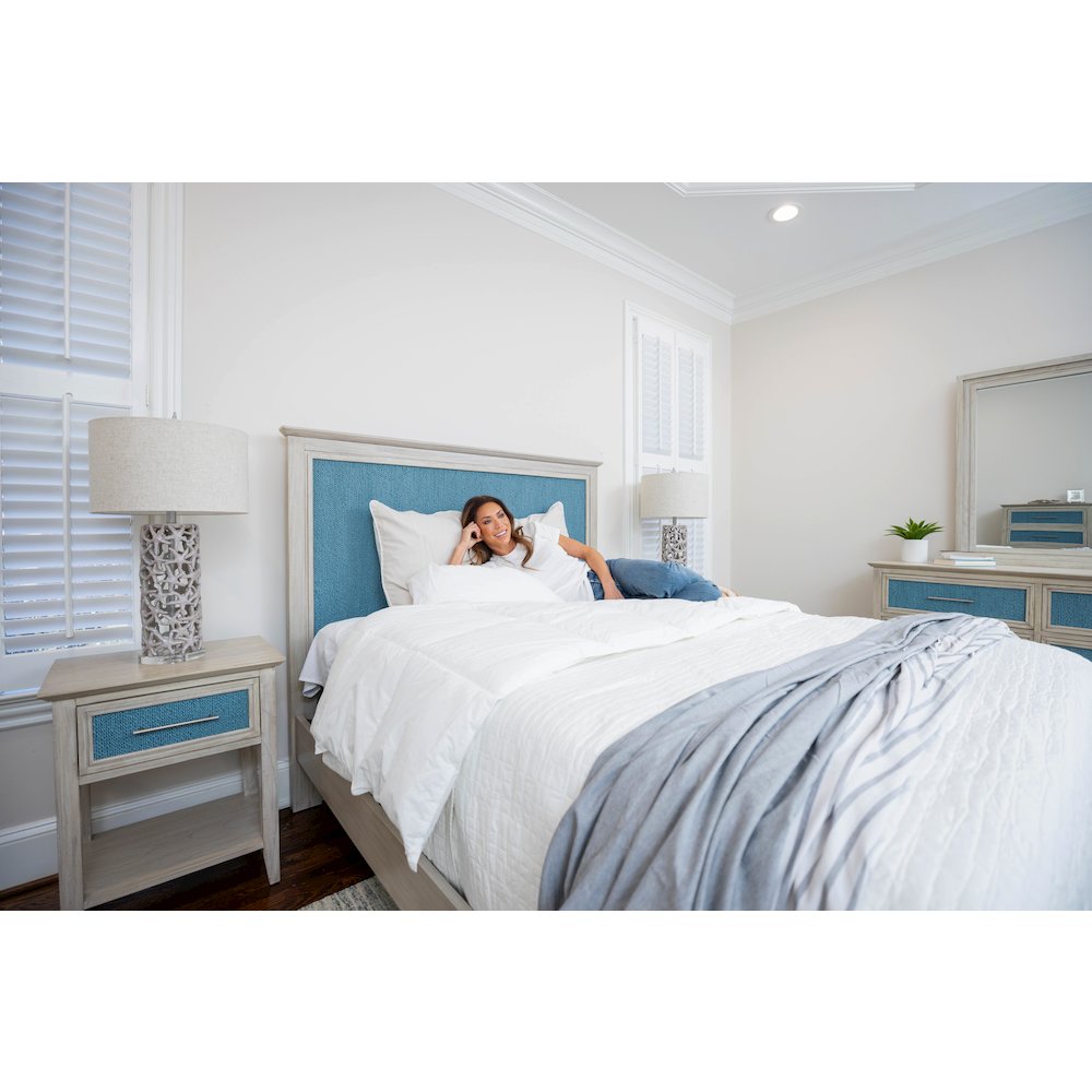 Ocean Isles Twin Woven Headboard Ocean Blue and Aged Ivory Finish. Picture 8