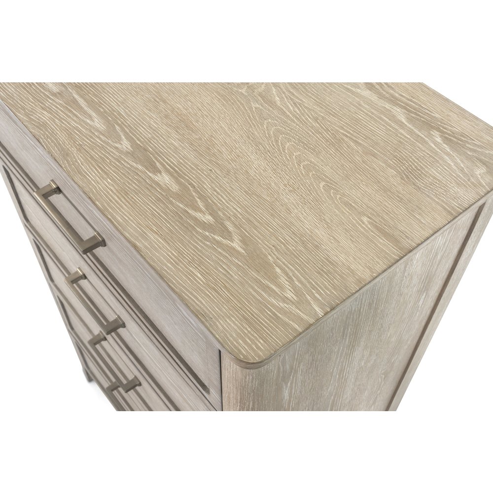 Cape May - 5 Drawer Chest - Glazed Driftwood Finish. Picture 5
