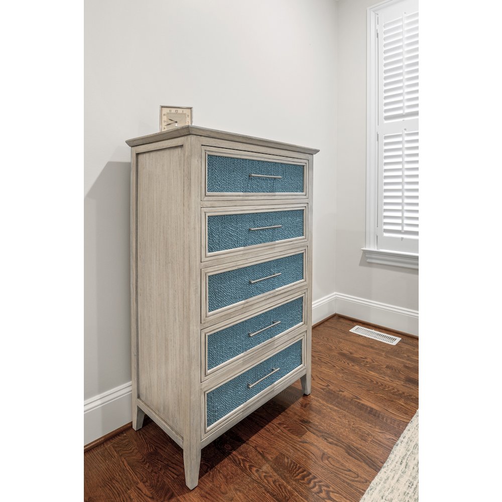 Ocean Isles 5 Drawer Woven Chest Ocean Blue and Aged Ivory Finish. Picture 7