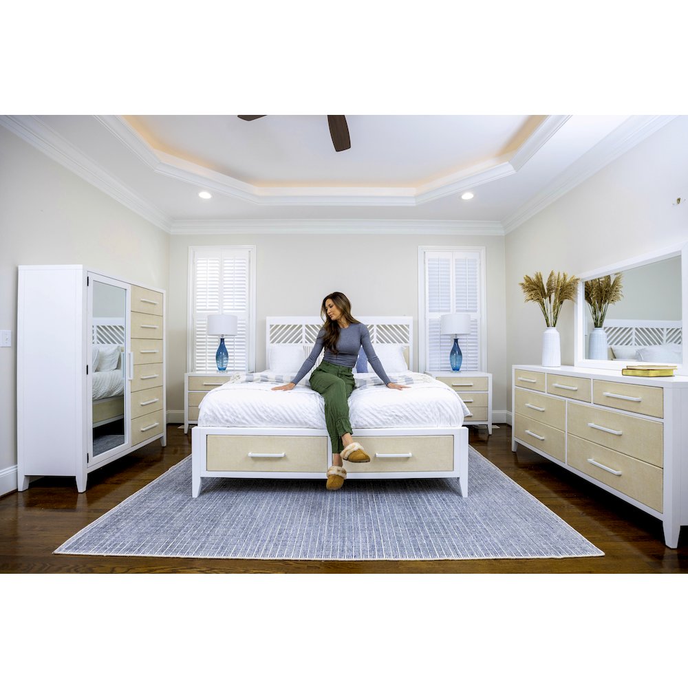 Miramar - Woven Storage Bed - King - Sand and Stark White Finish. Picture 3