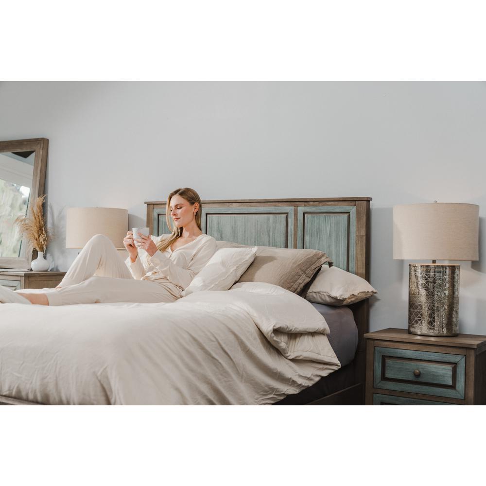 Sanibel Queen Headboard. Picture 1
