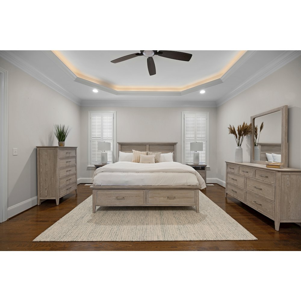 Cape May Queen Storage Bed Solid Wood Coastal Charm Glazed Driftwood Finish. Picture 2