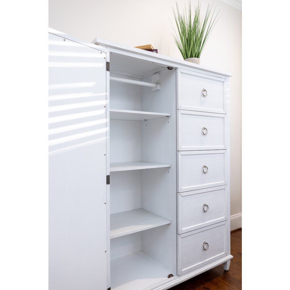 Point Breeze - Mirrored Door Chest - Fresh White with Soft Grey Glaze Finish. Picture 8