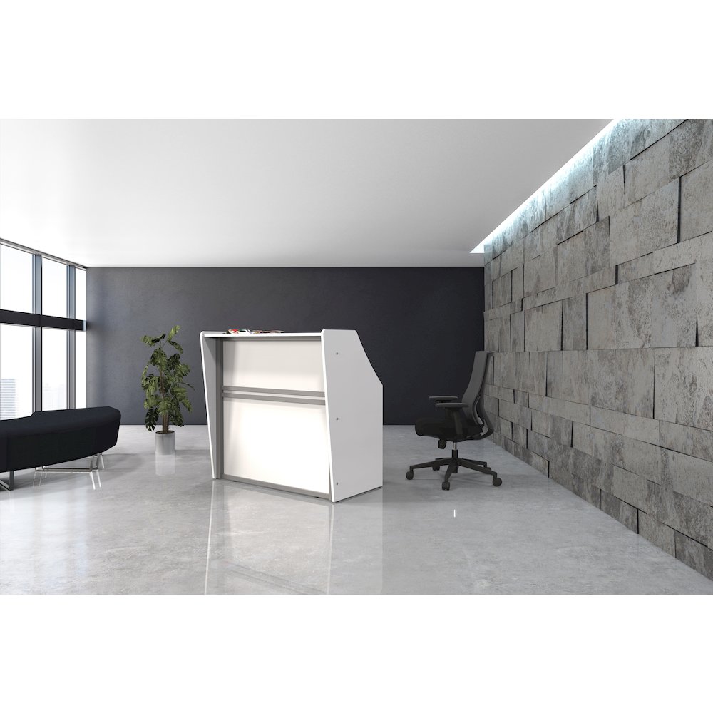 Straight Reception Station, White. Picture 6