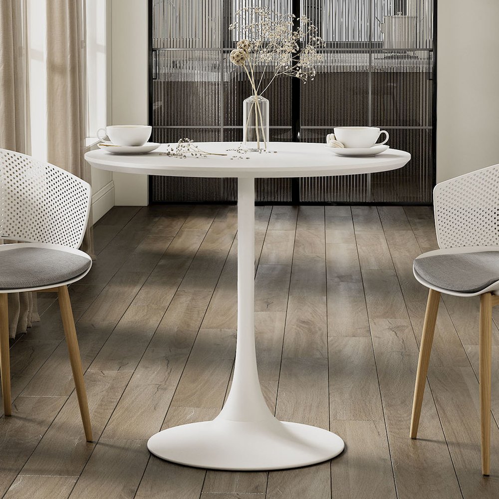 Jamesdar Kurv 31.5 in. Cafe Table, White. Picture 3