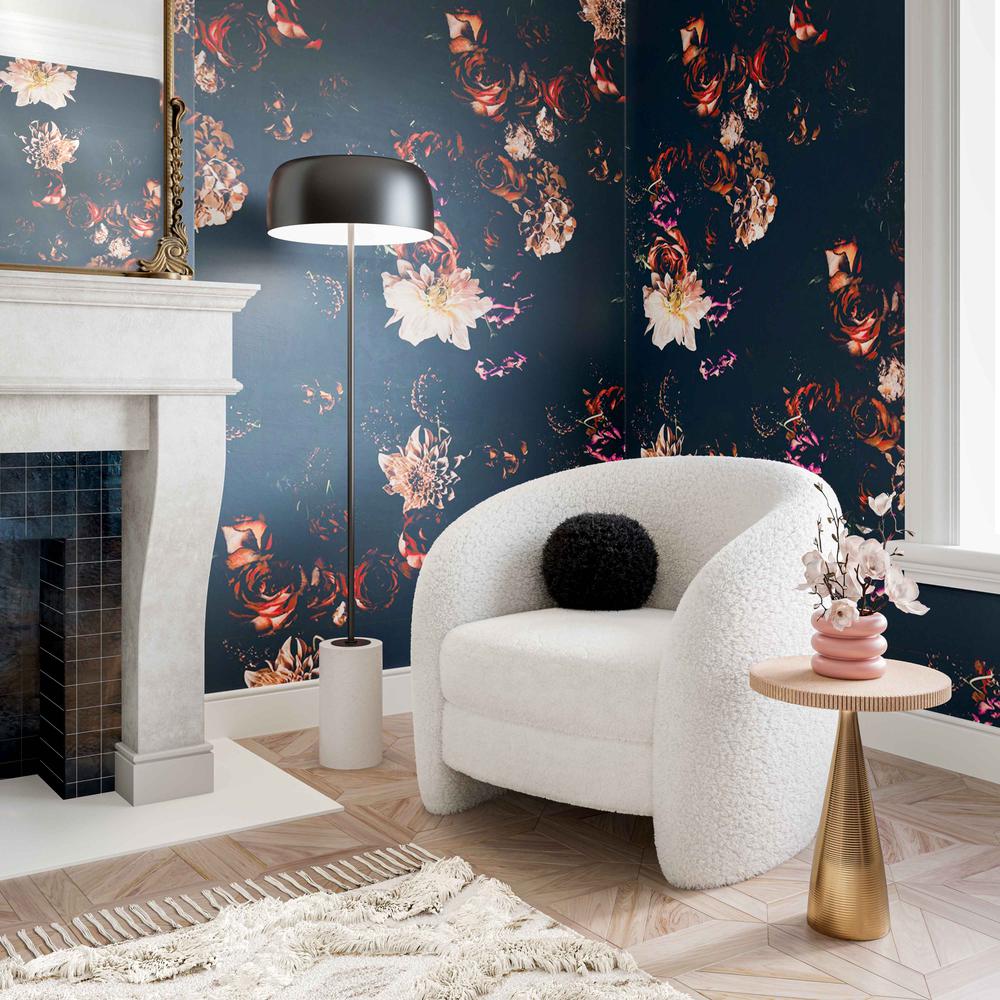 Dakota Faux Shearling Armchair. Picture 13