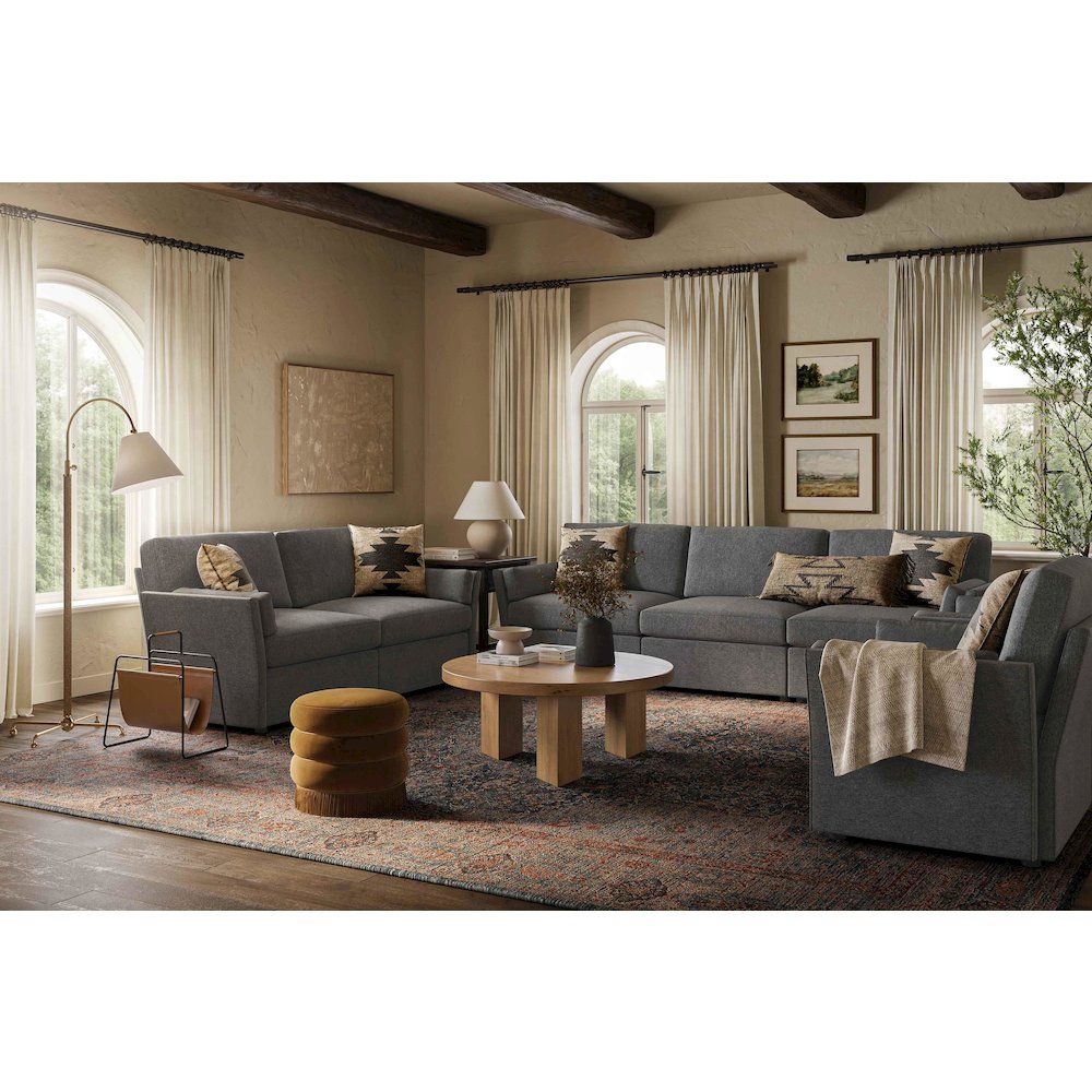 Catarina Gray Loveseat. Picture 2