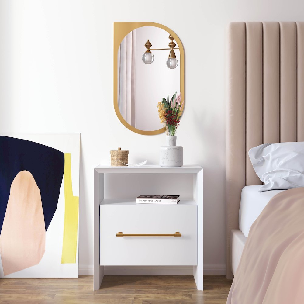 Libre White Nightstand. Picture 8