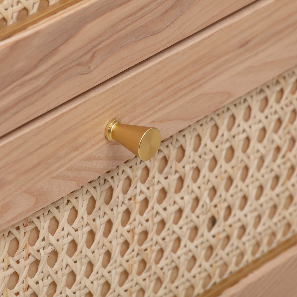 Carmen Cane 6 Drawer Dresser. Picture 8